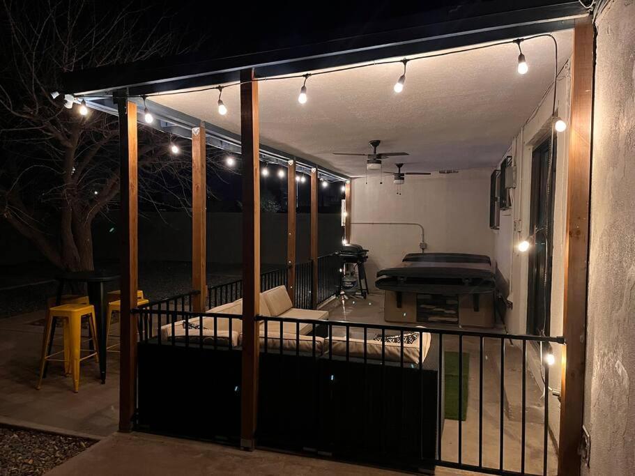 Casa Charleston-3Br-2Bath-Hot Tub-Pet Friendly-No Pet Fees! Villa Albuquerque Exterior photo