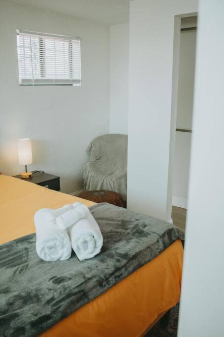 Casa Charleston-3Br-2Bath-Hot Tub-Pet Friendly-No Pet Fees! Villa Albuquerque Exterior photo